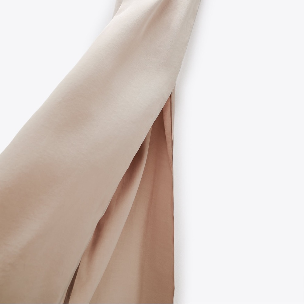 Zara Midi Dress with Front Knot - Picture 3 of 12